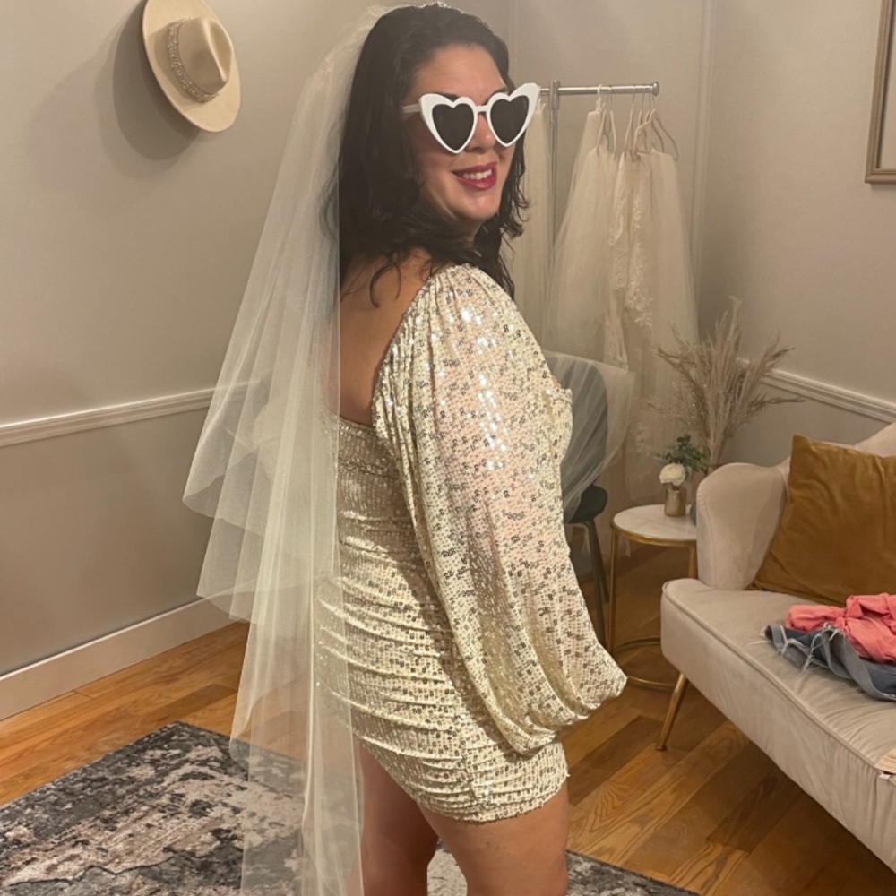 Draw attention sequin bodycon dress